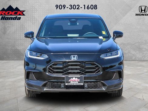 Certified 2025 Honda HR-V Sport image 2