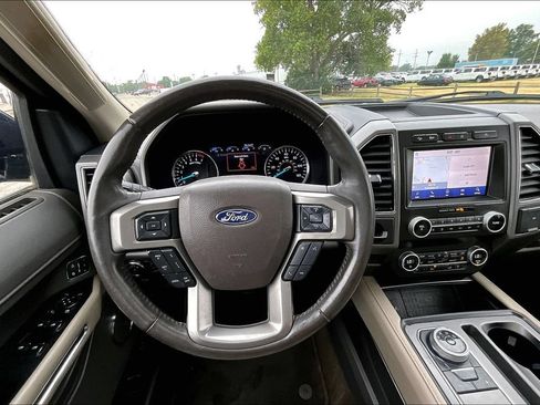 Used 2021 Ford Expedition XLT AWD/4WD image 5
