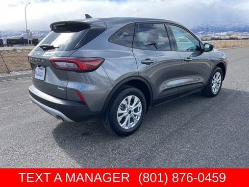 Used 2025 Ford Escape Active AWD/4WD image 3