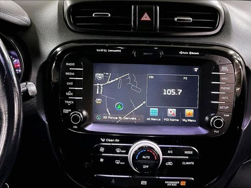 Used 2015 Kia Soul ! w/ Sun & Sound Package image 7