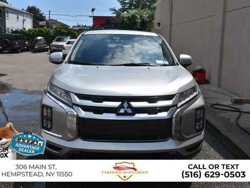 Used 2023 Mitsubishi Outlander Sport SE image 3