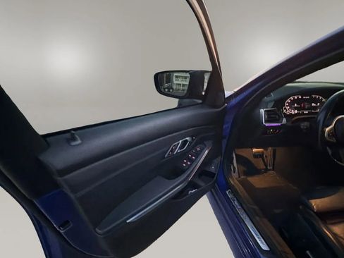 Used 2021 BMW M340i xDrive M340i xDrive Sedan 4D w/ Driving Assistance Package image 22