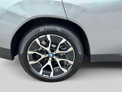 Certified 2025 BMW X3 xDrive30i w/ Premium Package image 7