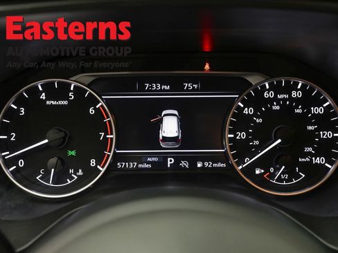 Used 2024 Nissan Rogue S AWD/4WD image 18