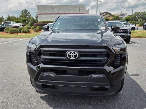 Used 2024 Toyota Tacoma SR5 w/ SR5 Upgrade Package RWD image 2