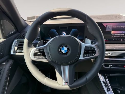 New 2026 BMW X5 xDrive40i w/ M Sport Package AWD/4WD image 12