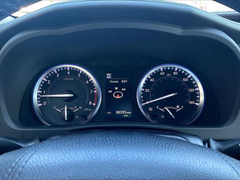 Used 2019 Toyota Highlander XLE w/ Protection Package #3 FWD image 13