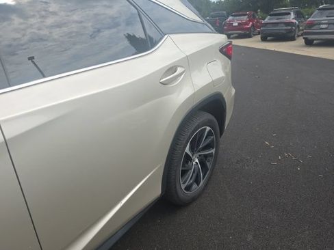 Used 2017 Lexus RX 350 AWD w/ Luxury Package image 2