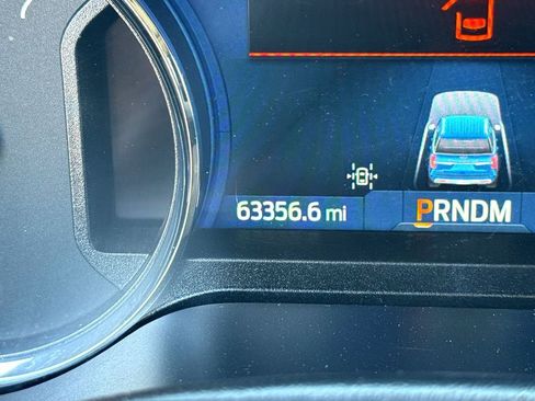 Used 2023 Ford Expedition Limited image 19