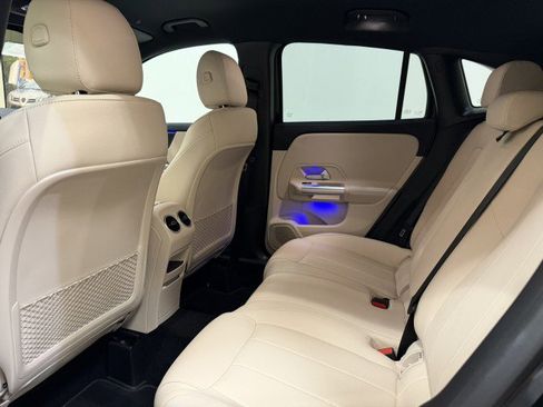 Used 2025 Mercedes-Benz GLA 250 image 18