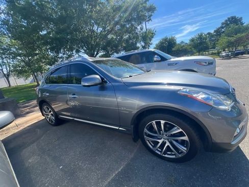 Certified 2017 INFINITI QX50 AWD w/ Deluxe Touring Package image 3
