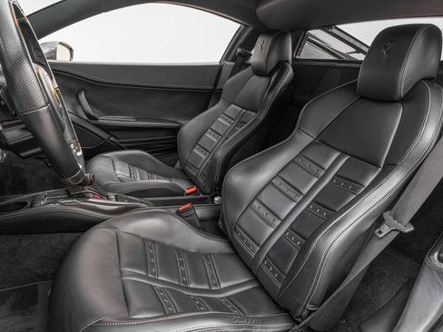 Certified 2012 Ferrari 458 Italia Coupe image 5