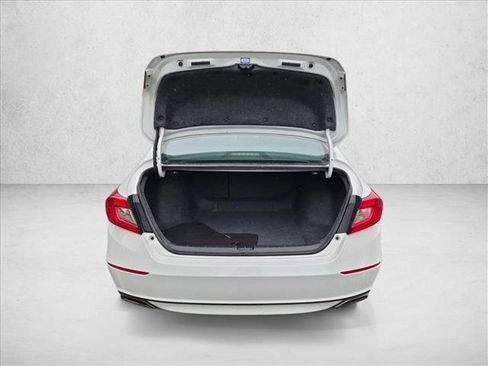 Used 2020 Honda Accord Sport image 6