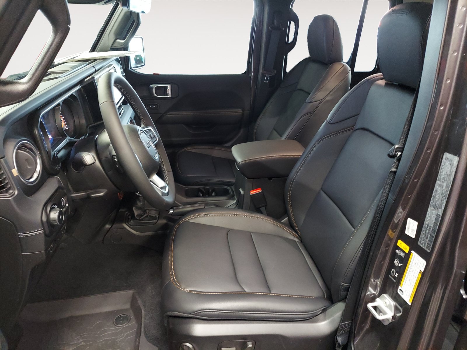 New 2026 Jeep Wrangler Unlimited Sahara AWD/4WD image 23