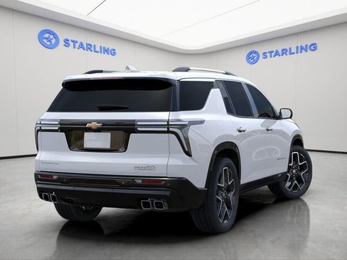 New 2026 Chevrolet Traverse High Country FWD image 3
