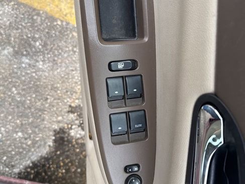 Used 2006 Chevrolet Impala LTZ image 18