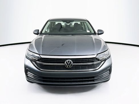 Used 2024 Volkswagen Jetta S image 2