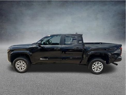 Used 2024 Toyota Tacoma SR5 RWD image 6