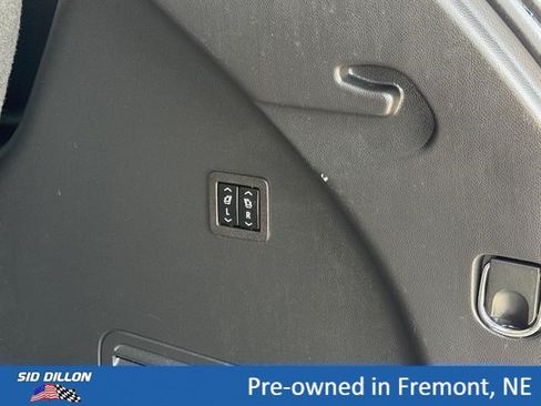 Certified 2021 Buick Enclave Premium w/ Sun and Sites Package AWD/4WD image 6