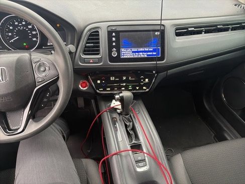 Used 2019 Honda HR-V EX image 15