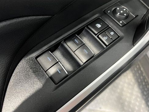 Used 2024 Toyota RAV4 XLE image 29