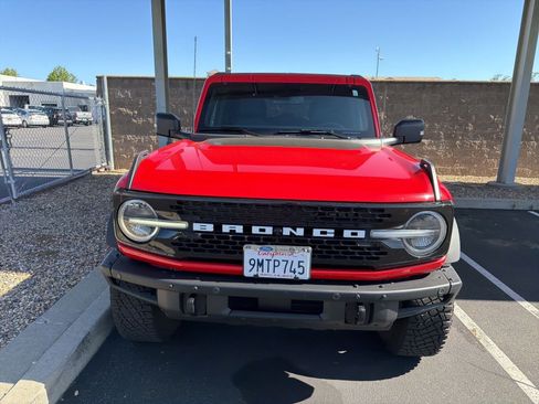 Used 2024 Ford Bronco Wildtrak AWD/4WD image 3