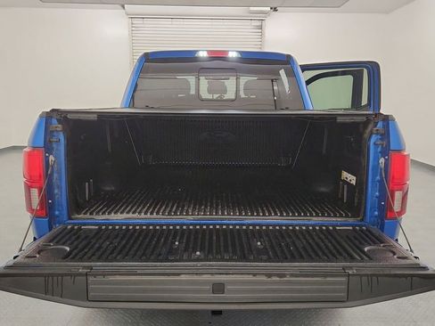 Used 2019 Ford F150 Lariat w/ Equipment Group 502A Luxury AWD/4WD image 29