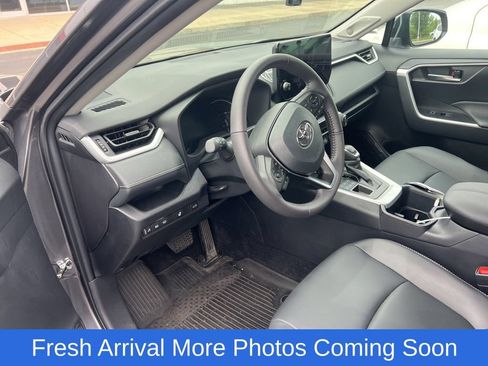 Used 2025 Toyota RAV4 XLE Premium w/ Weather Package AWD/4WD image 6
