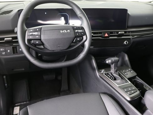 Certified 2026 Kia Sportage SX image 11