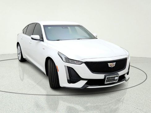 Used 2020 Cadillac CT5 V w/ Premium Package RWD image 4