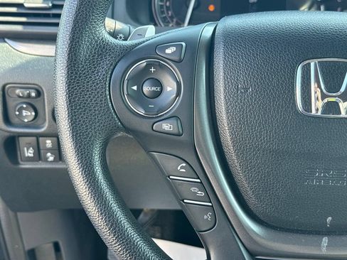 Used 2023 Honda Ridgeline Sport image 16
