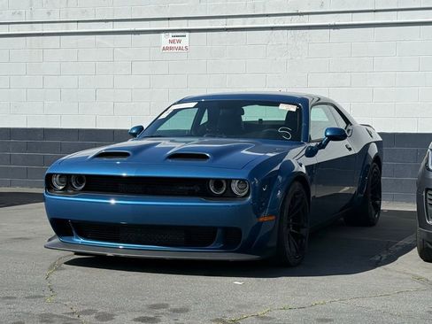 Used 2023 Dodge Challenger SRT Hellcat image 3