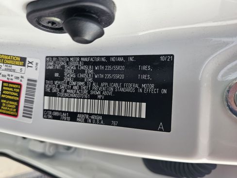 Used 2022 Toyota Highlander Platinum image 29