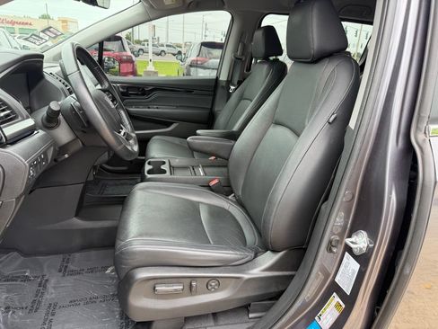 Used 2021 Honda Odyssey Touring image 11