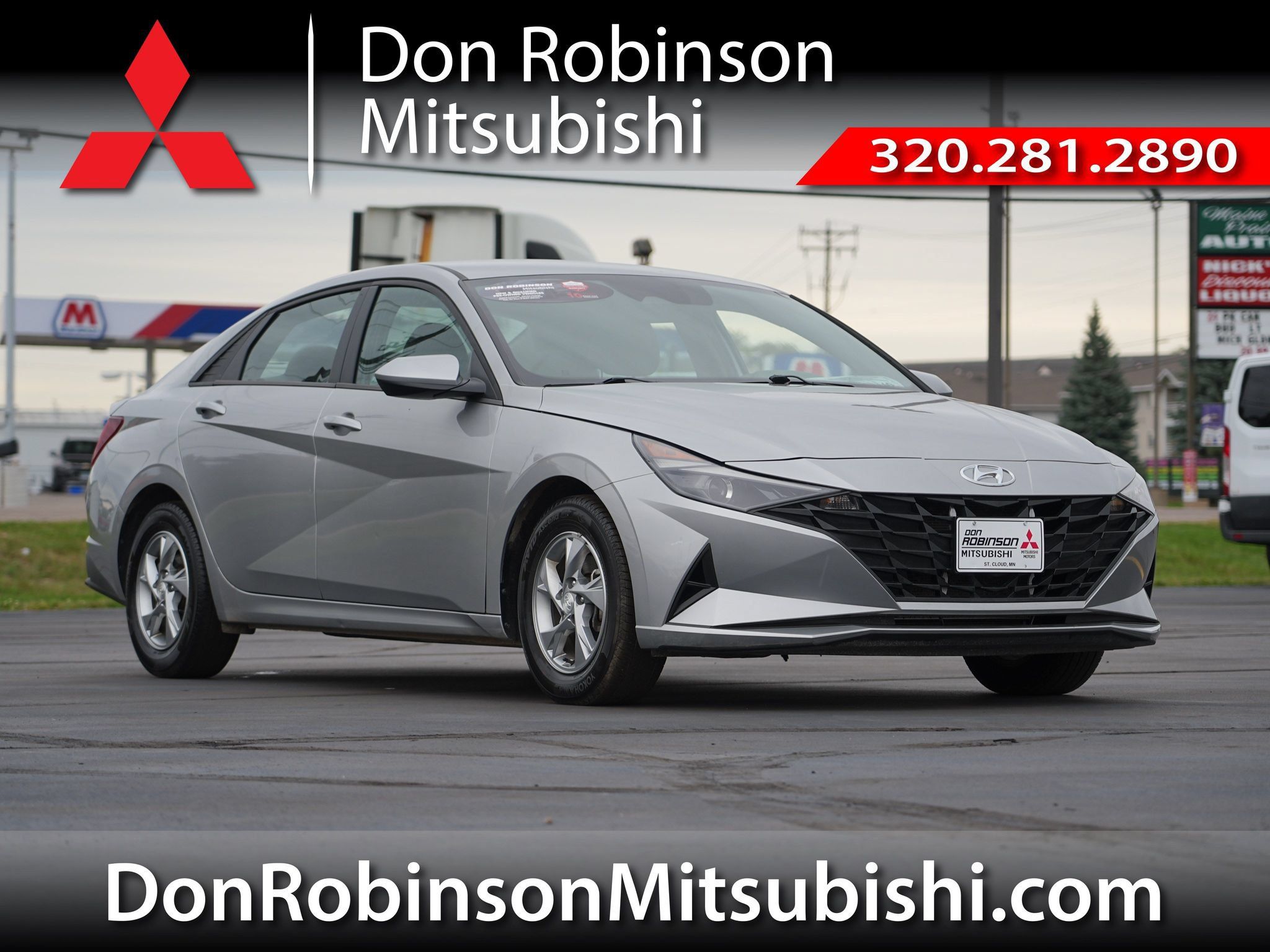 Used 2021 Hyundai Elantra SE FWD image 1