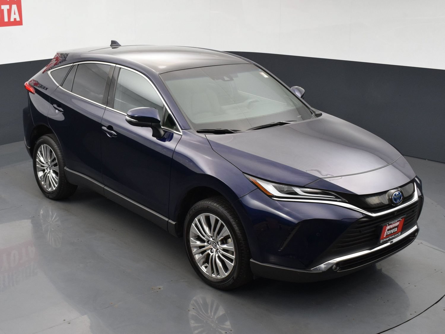 Used 2023 Toyota Venza Limited AWD/4WD image 32