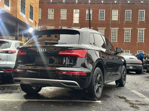 Used 2019 Audi Q5 2.0T Premium AWD/4WD image 4