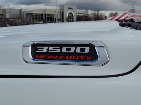 Used 2022 RAM 3500 Limited image 15