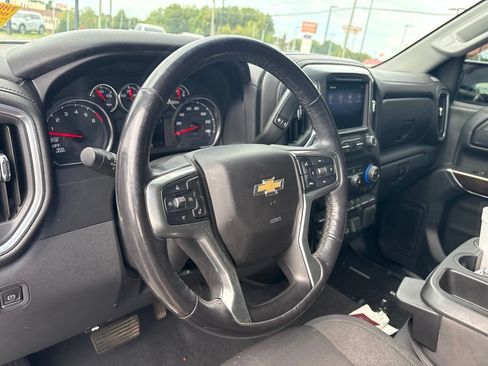 Used 2019 Chevrolet Silverado 1500 LT w/ All-Star Edition AWD/4WD image 4