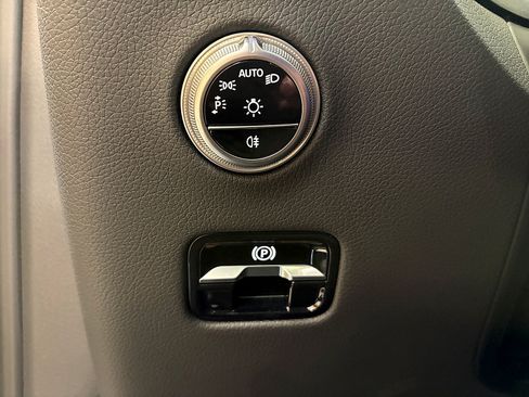 New 2027 Mercedes-Benz GLC 300 4MATIC image 18