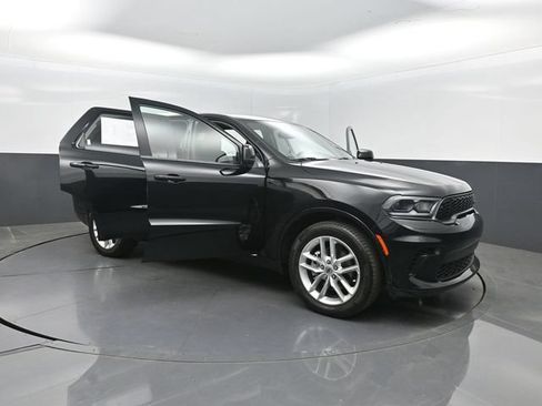 Used 2023 Dodge Durango GT RWD image 37