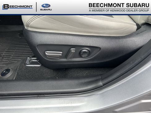 Used 2022 Toyota RAV4 XLE Premium image 21