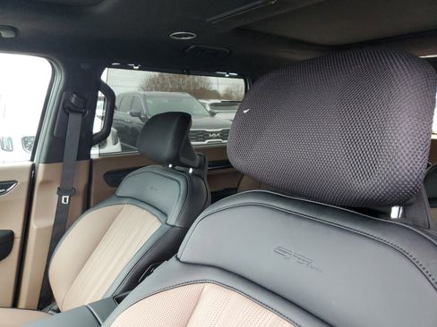 New 2026 Kia EV9 GT-Line image 16