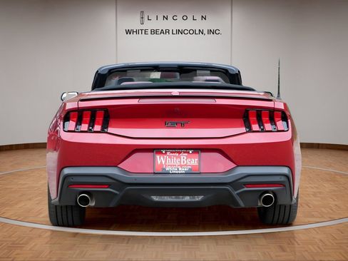 Used 2024 Ford Mustang GT Premium image 6