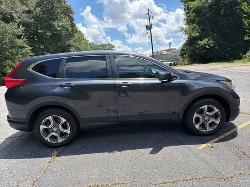 Used 2018 Honda CR-V EX image 6
