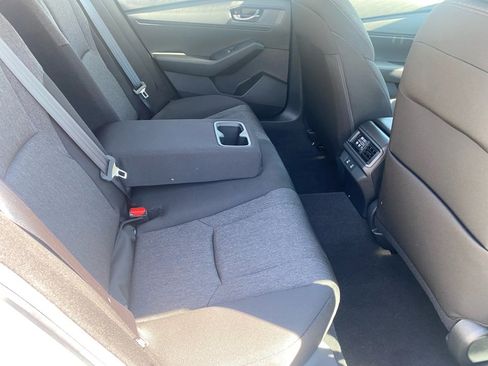 Used 2025 Honda Accord SE image 33