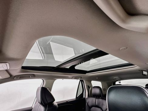 Used 2023 Honda Pilot Elite image 6