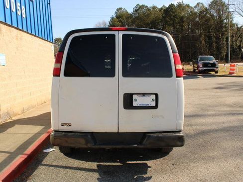 Used 2008 Chevrolet Express 1500 image 5
