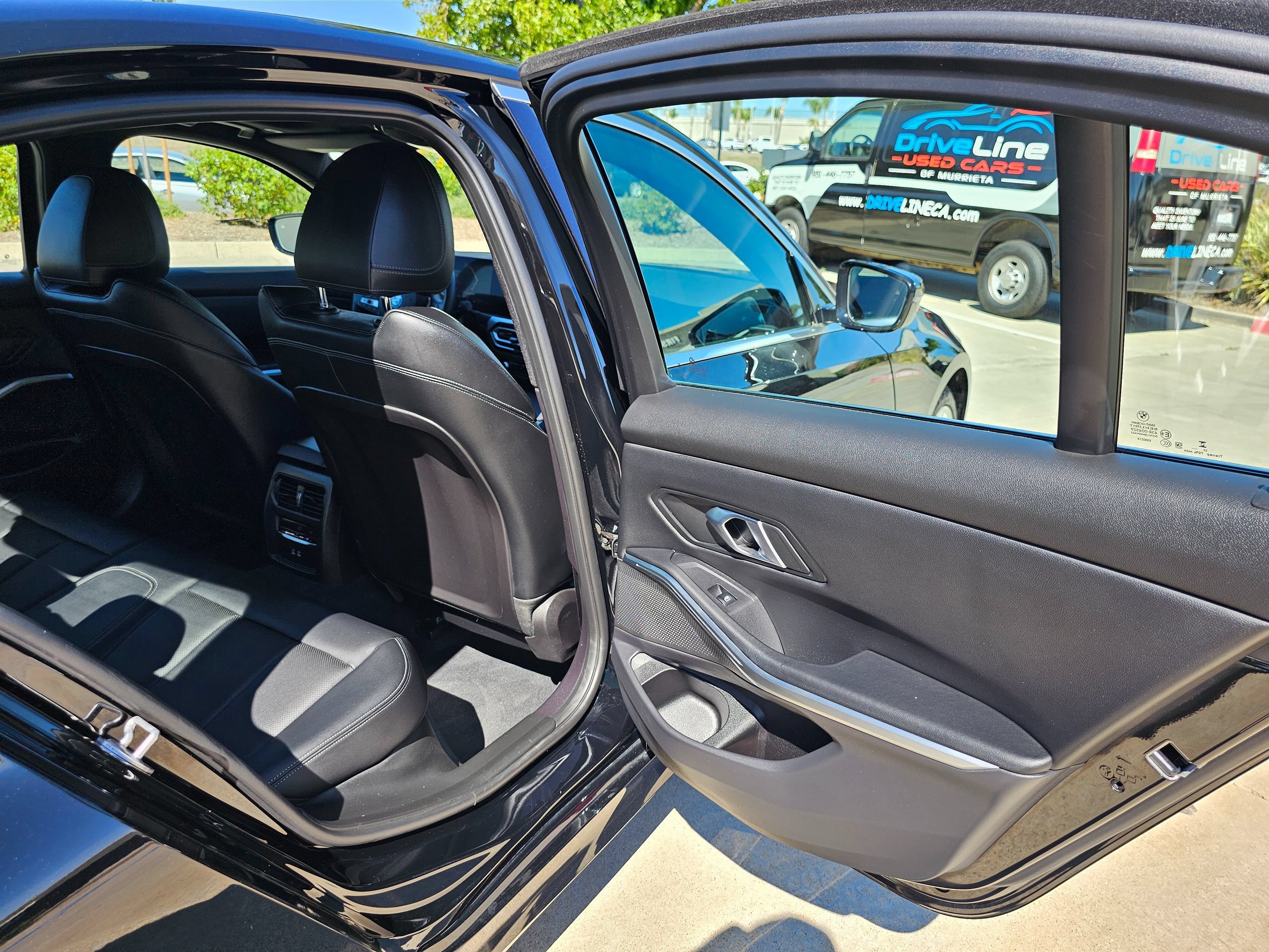 Used 2024 BMW 330e xDrive AWD/4WD image 31