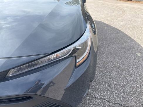 Used 2025 Toyota Corolla LE image 9